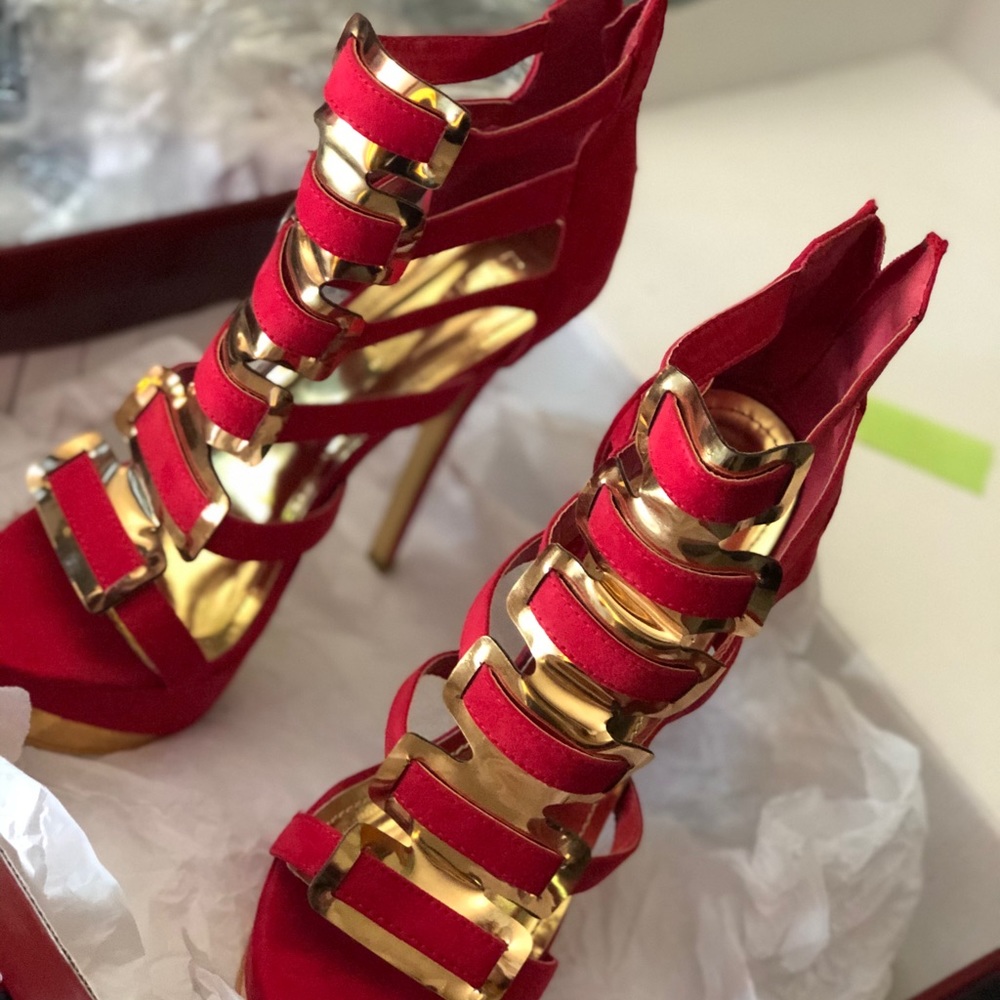 LILIANA HEELS